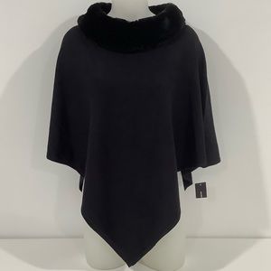 NWT Alfani Women’s Black Poncho With Faux Fur Collar Size Small/Medium